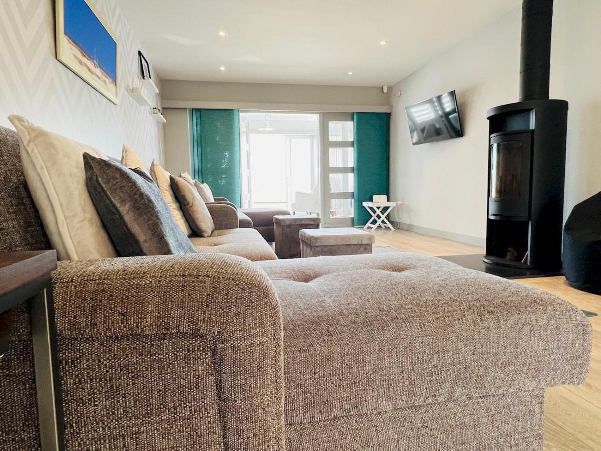 Pass The Keys Fabulous Beach Front Holiday Location Lydd Екстериор снимка