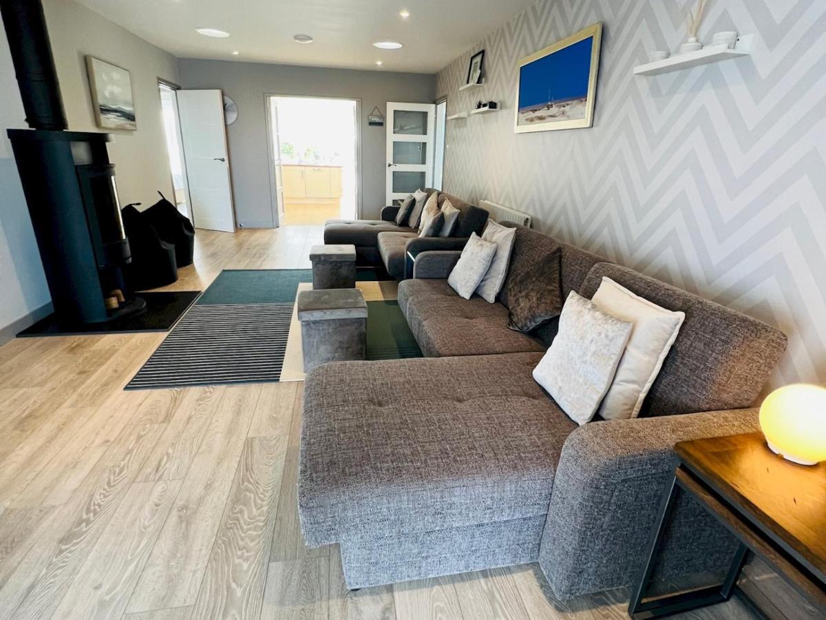 Pass The Keys Fabulous Beach Front Holiday Location Lydd Екстериор снимка
